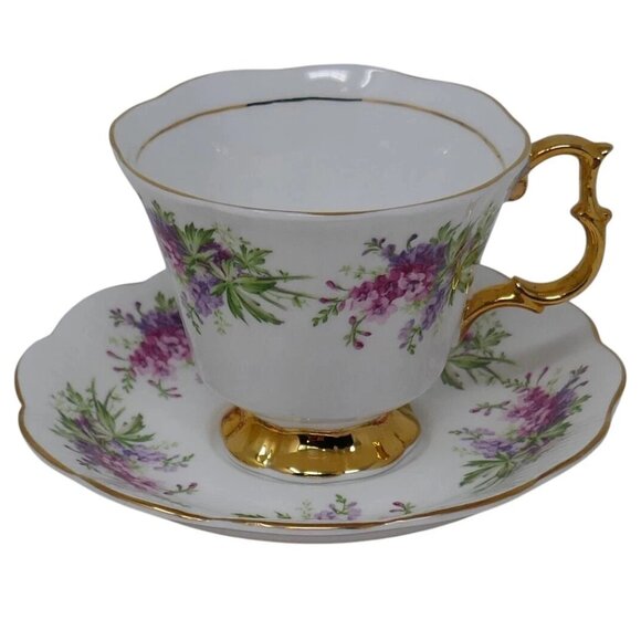 Royal Castle Fine Bone China Tea Cup & Saucer #701 - Picture 1 of 13